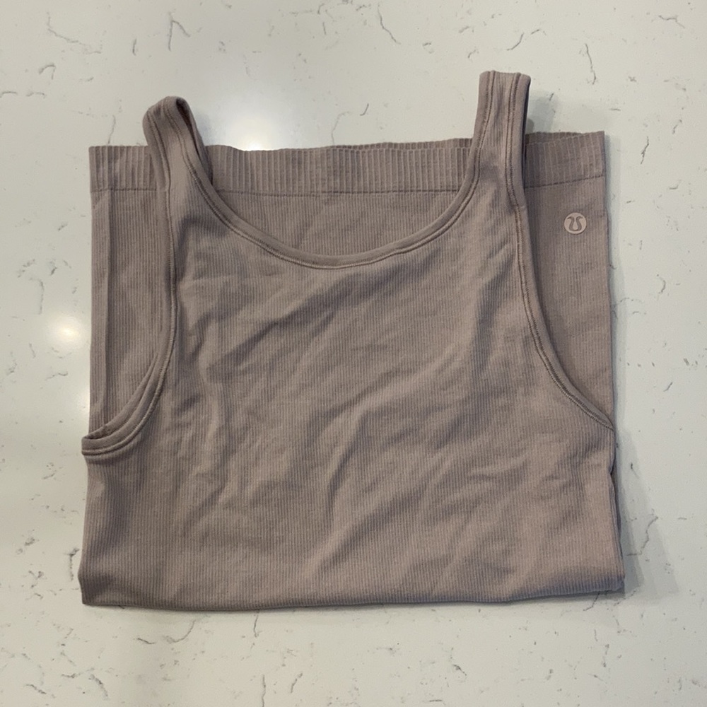 Lululemon ribbed tank, size 4